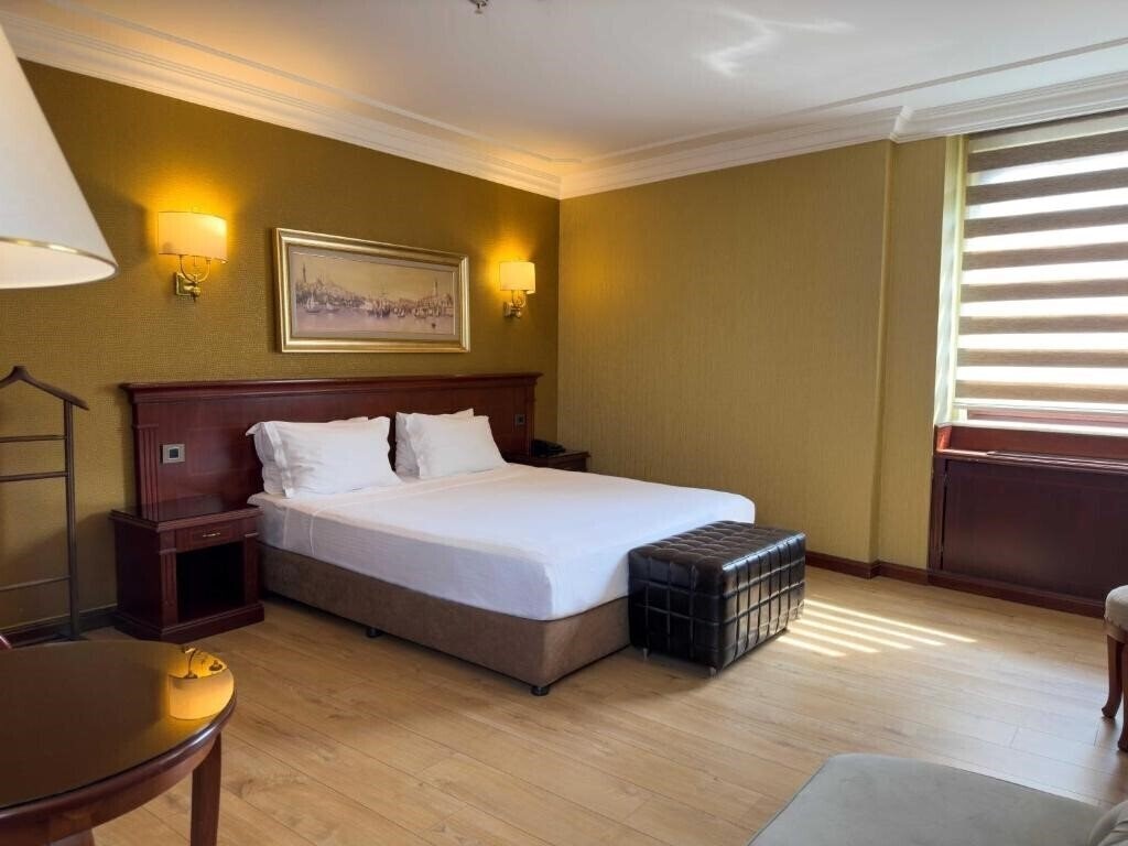 Панорама Bilek Istanbul Hotel 4*