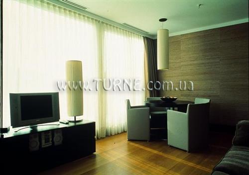 Апартаменты Bentley Hotel 4*