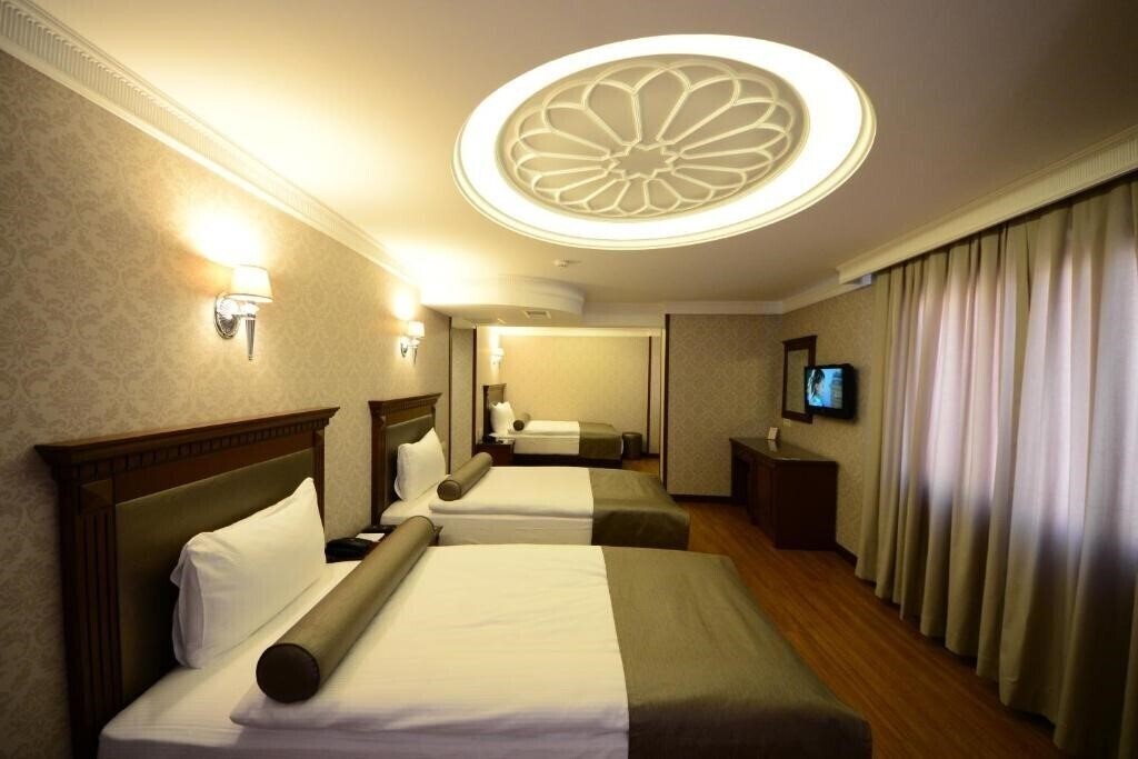Панорама AHC Grand Bazaar Hotel (ex. Grand Beyazit) 4*