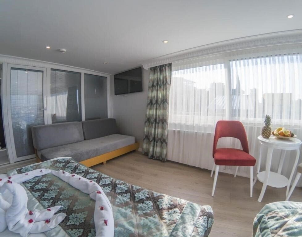 Територія Grand Esen Hotel (ex. Esen Hotel) 3*