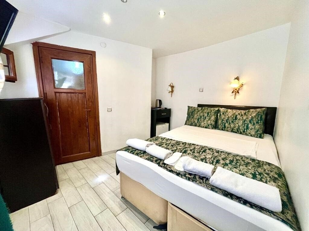 Панорама Magnificent Hotel 3*