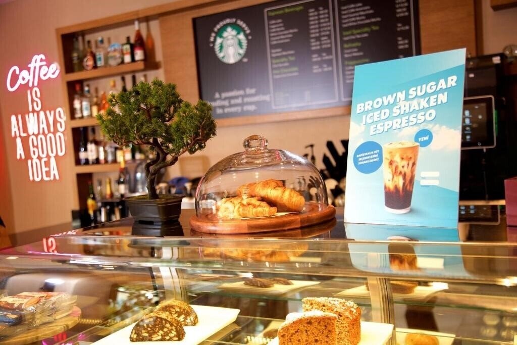 Картинка Ramada Istanbul Taksim Hotel (ex. The Madison Hotel, Madison Hotel) 4*