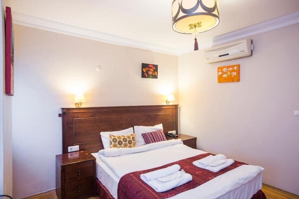 Вид Berce Apartment & Suites 3*