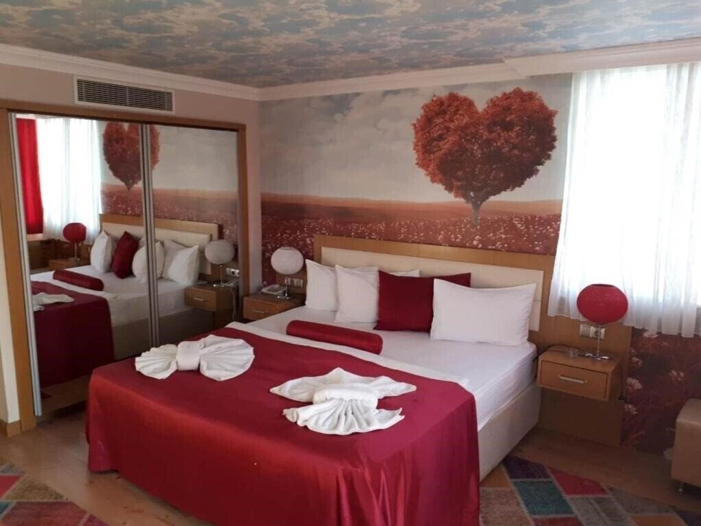 Апартаменти Centrum Hotel 3*