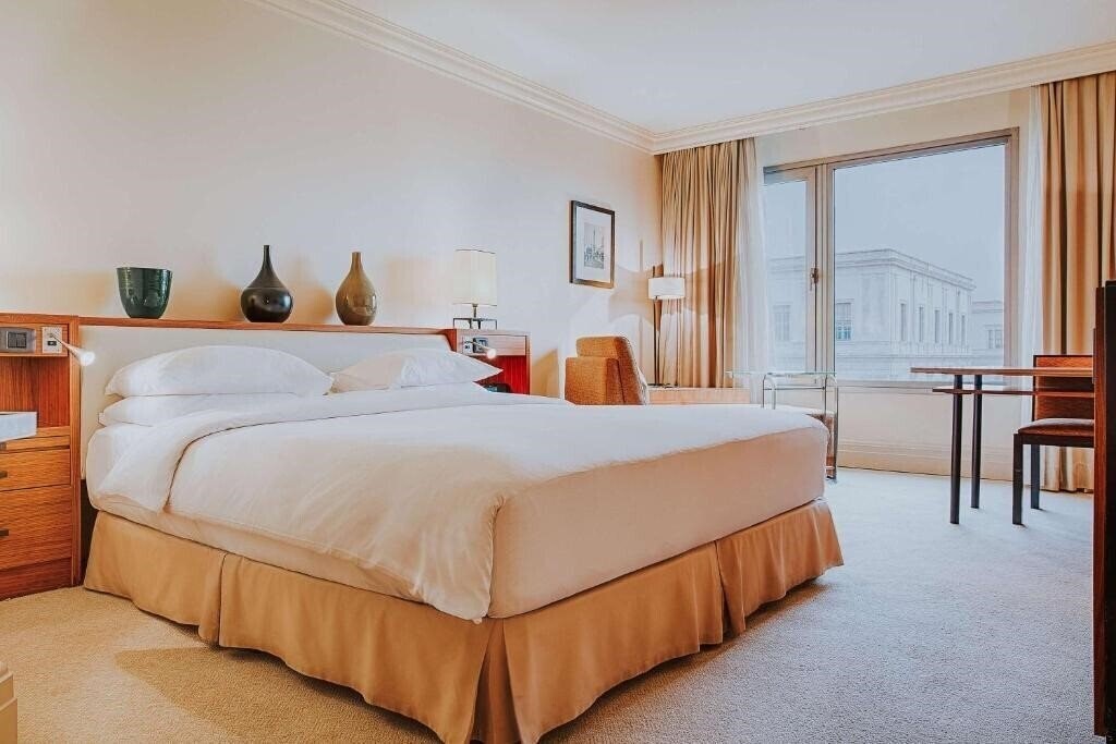 Территория Grand Hyatt Istanbul 5*