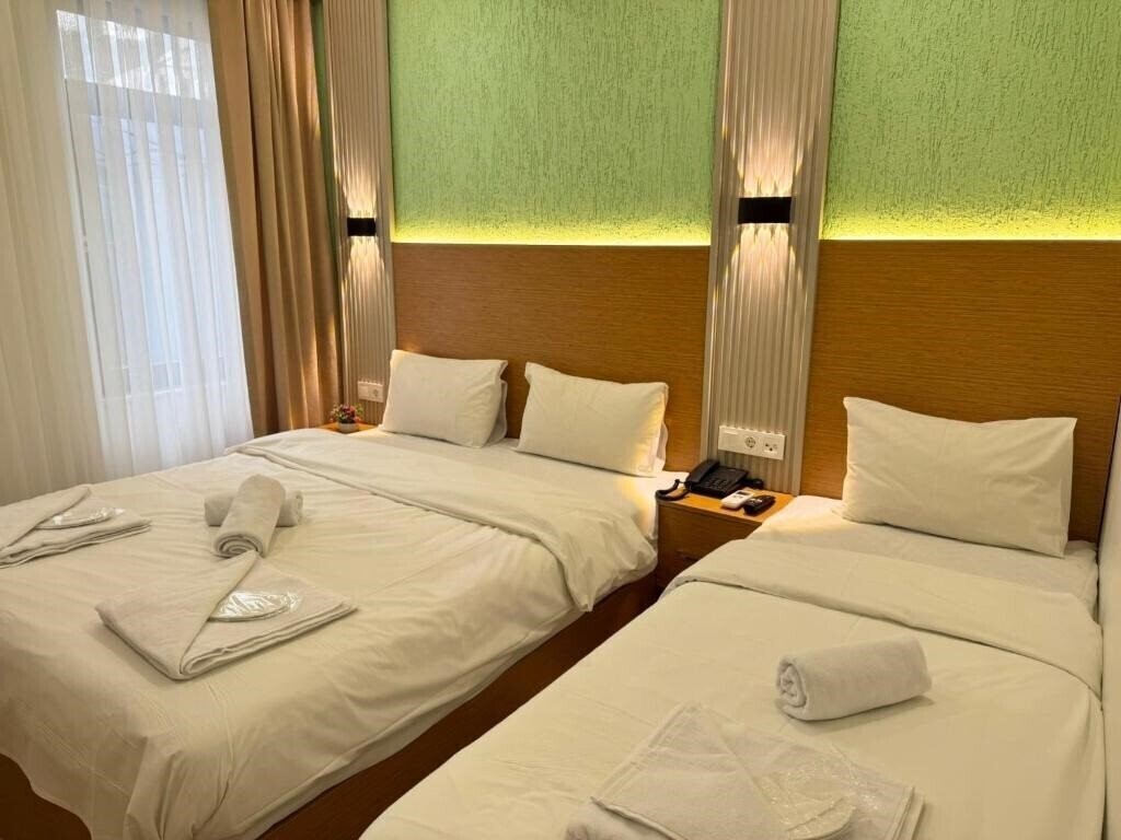 Вид Hot Suites Taksim 3*
