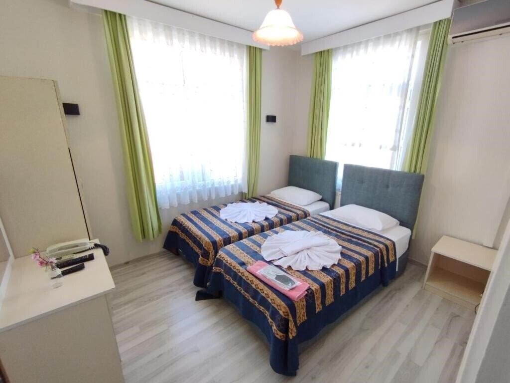 Готель Anadolu Hotel 3*