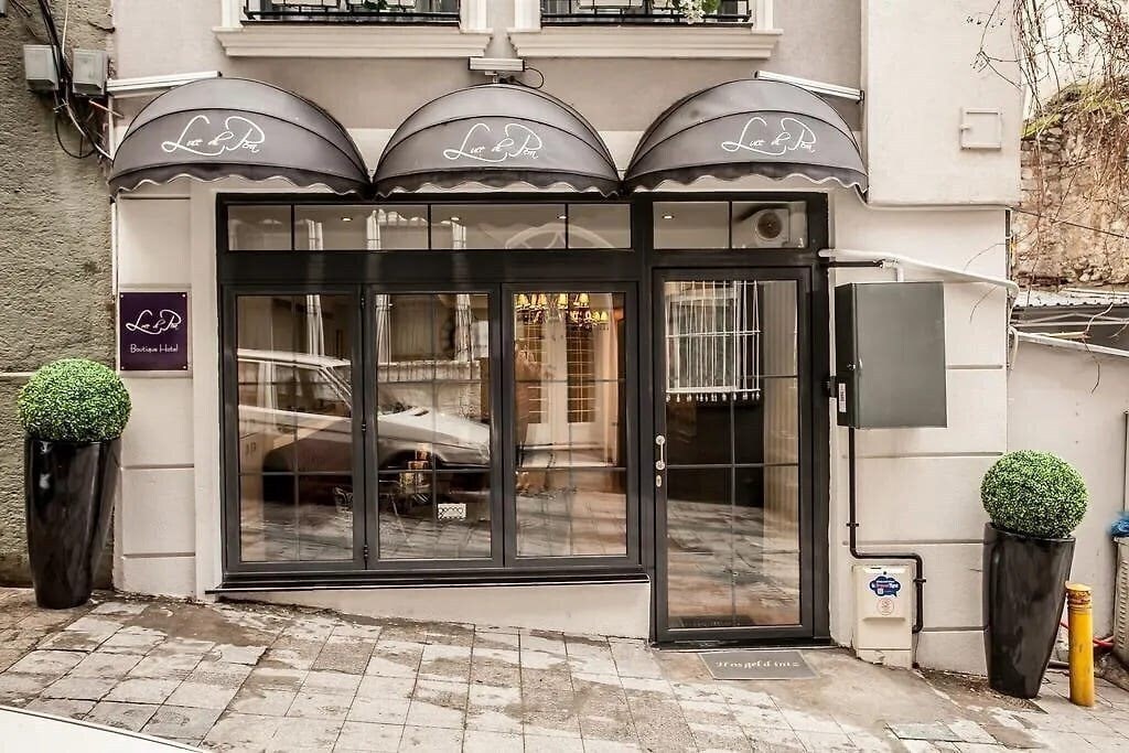 Готель Luce Di Pera Boutique Hotel (ex. Luce Di Pera) 3*