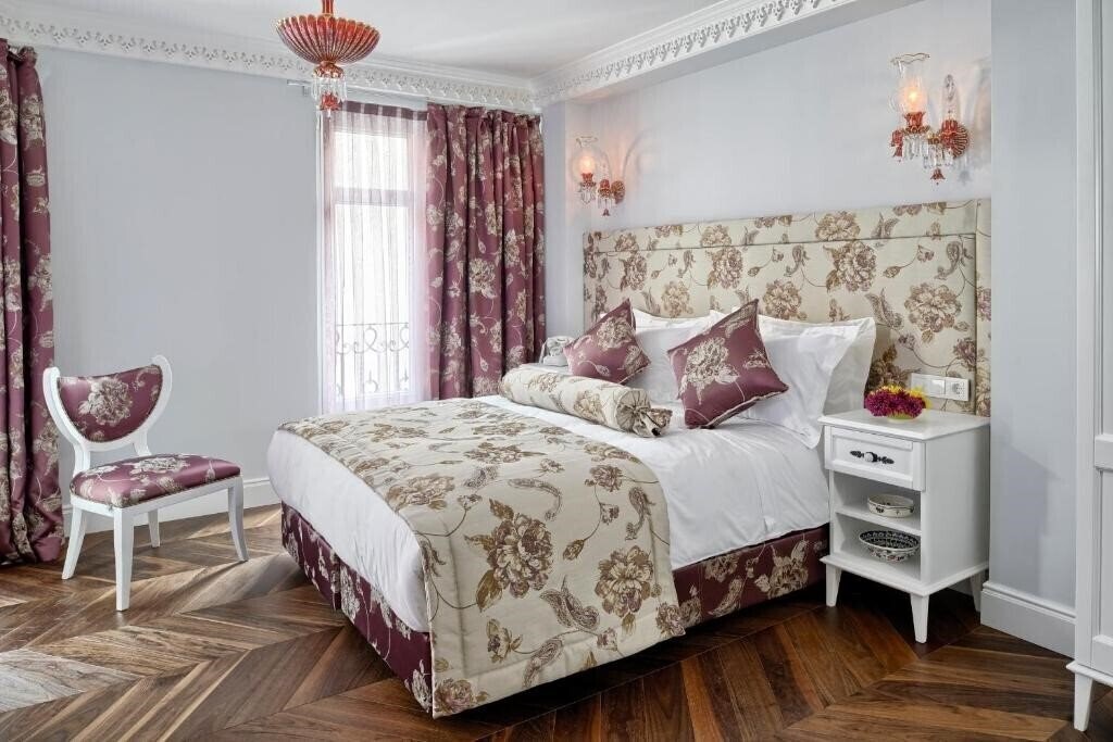 Вид Nexthouse Pera Hotel 4*