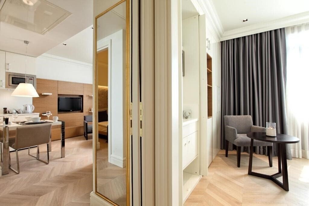 Вид Taksim 15 Suites 3*