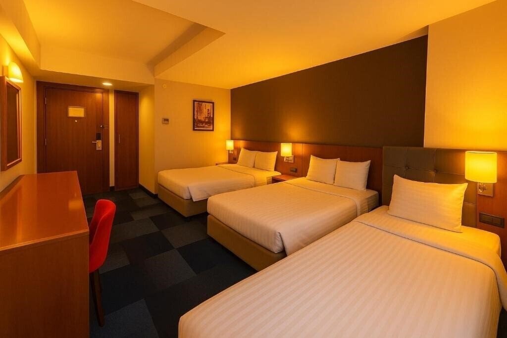 Апартаменты Taxim Express Bosphorus Hotel (ex. Taxim Express Istanbul) 4*