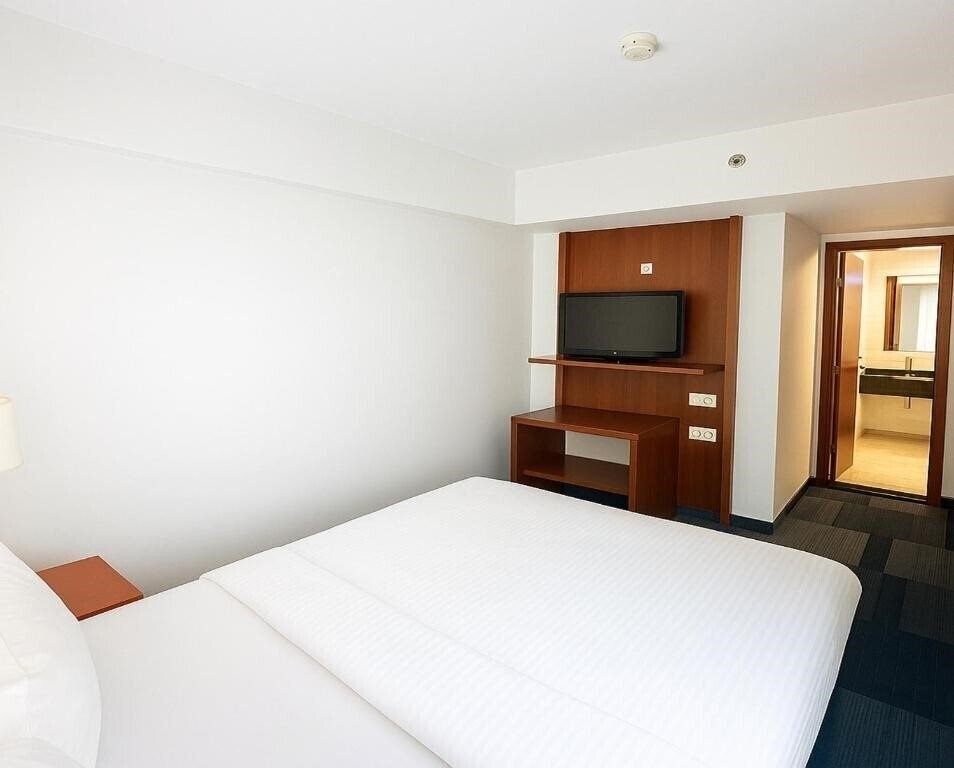 Панорама Taxim Express Bosphorus Hotel (ex. Taxim Express Istanbul) 4*