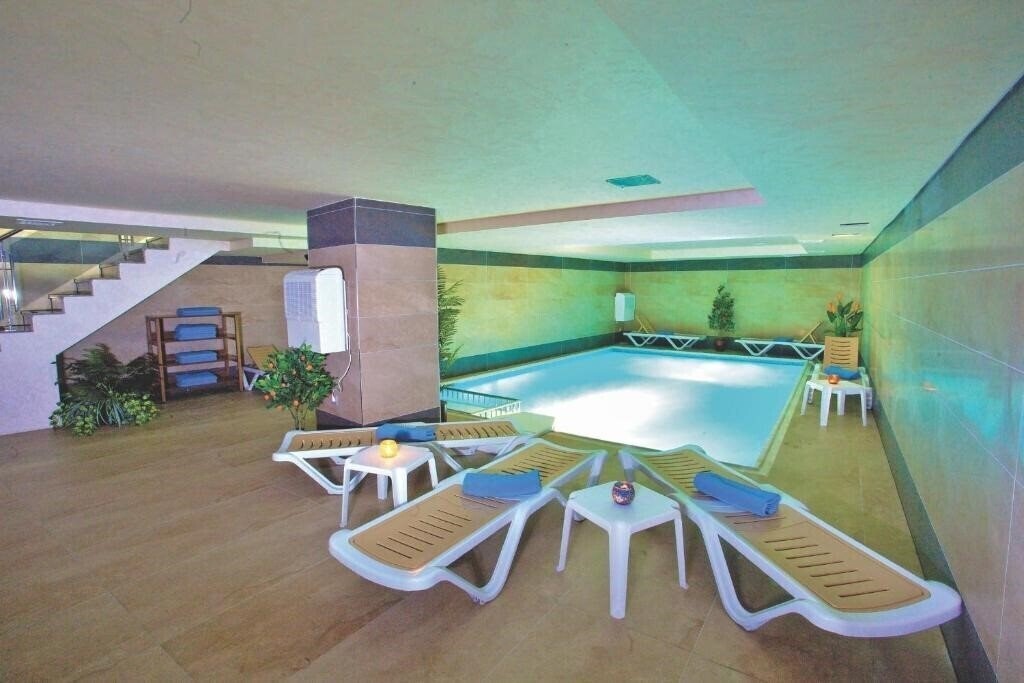 Вид Hotel Istanbul Trend 4*