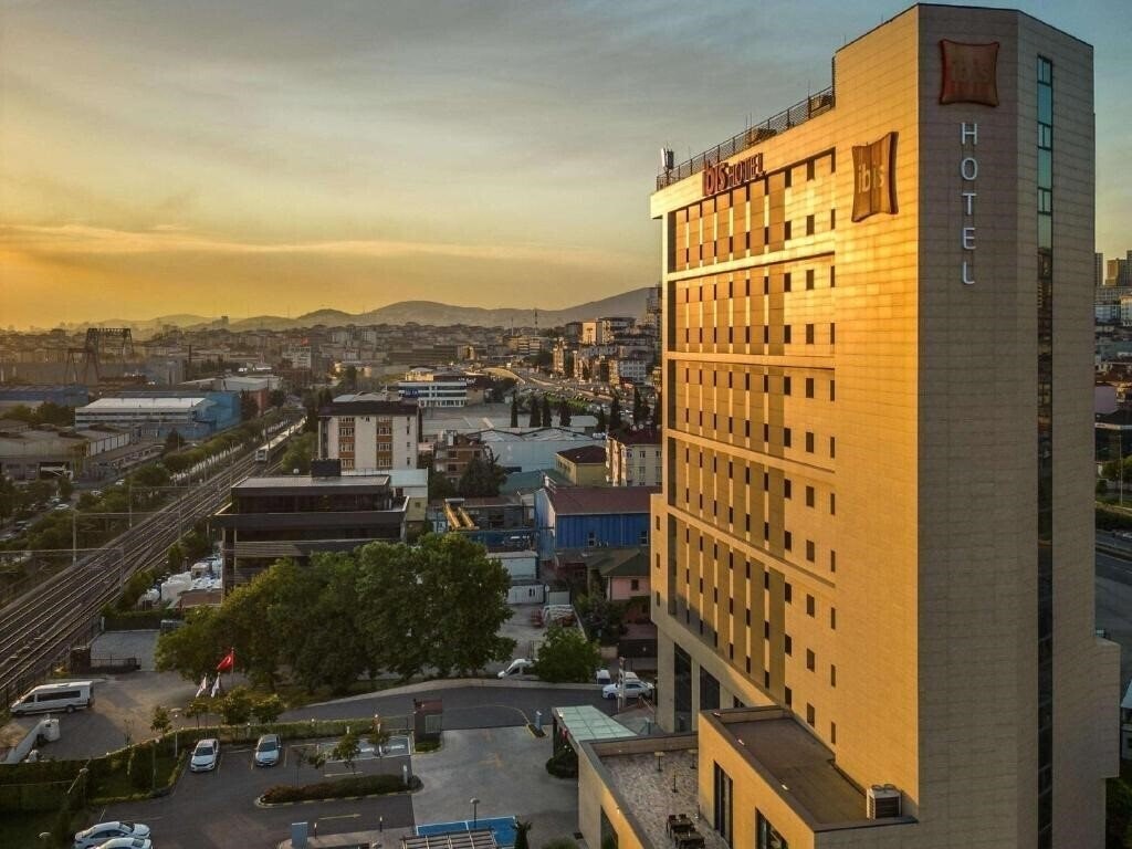 Панорама Ibis Istanbul Tuzla Hotel 3*