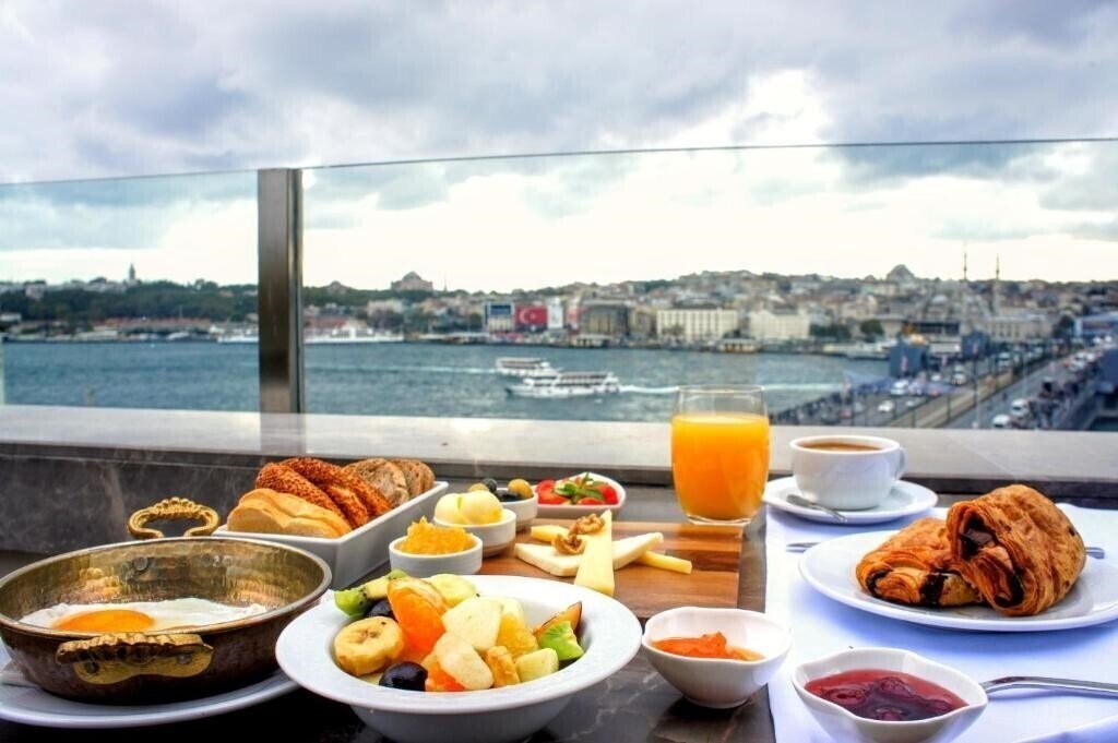 Панорама Nordstern Hotel Galata Karakoy Hotel 4*