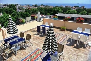Готель Hali Hotel 3*