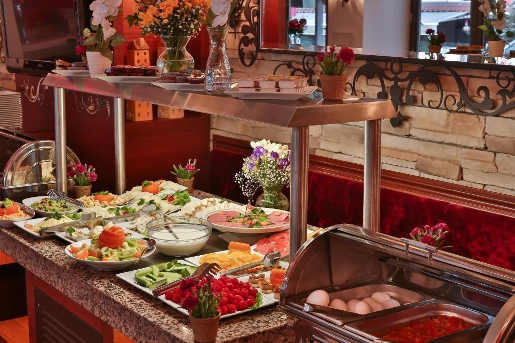 Картинка Senatus 3*