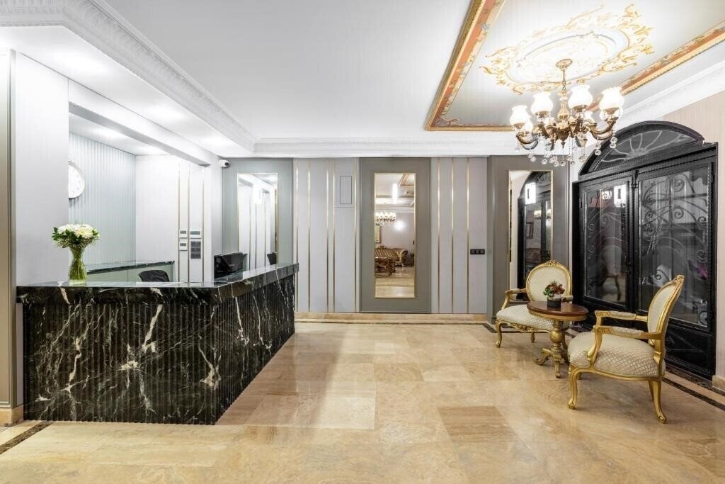 Территория Rast Hotel Sultanahmet 4*