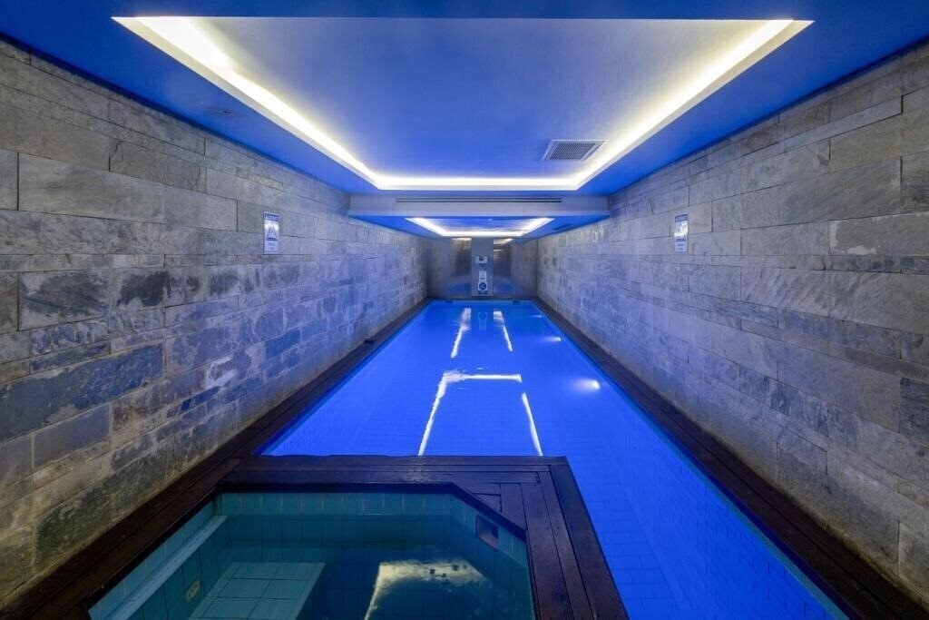 Отель Pera Tulip Hotel 4*