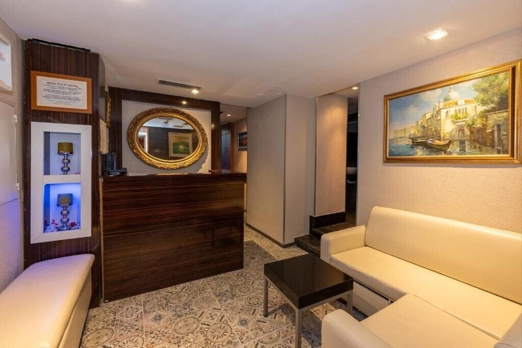 Апартаменты Pera Tulip Hotel (ex. Tulip by Molton Hotels, Tulip Pera) 4*