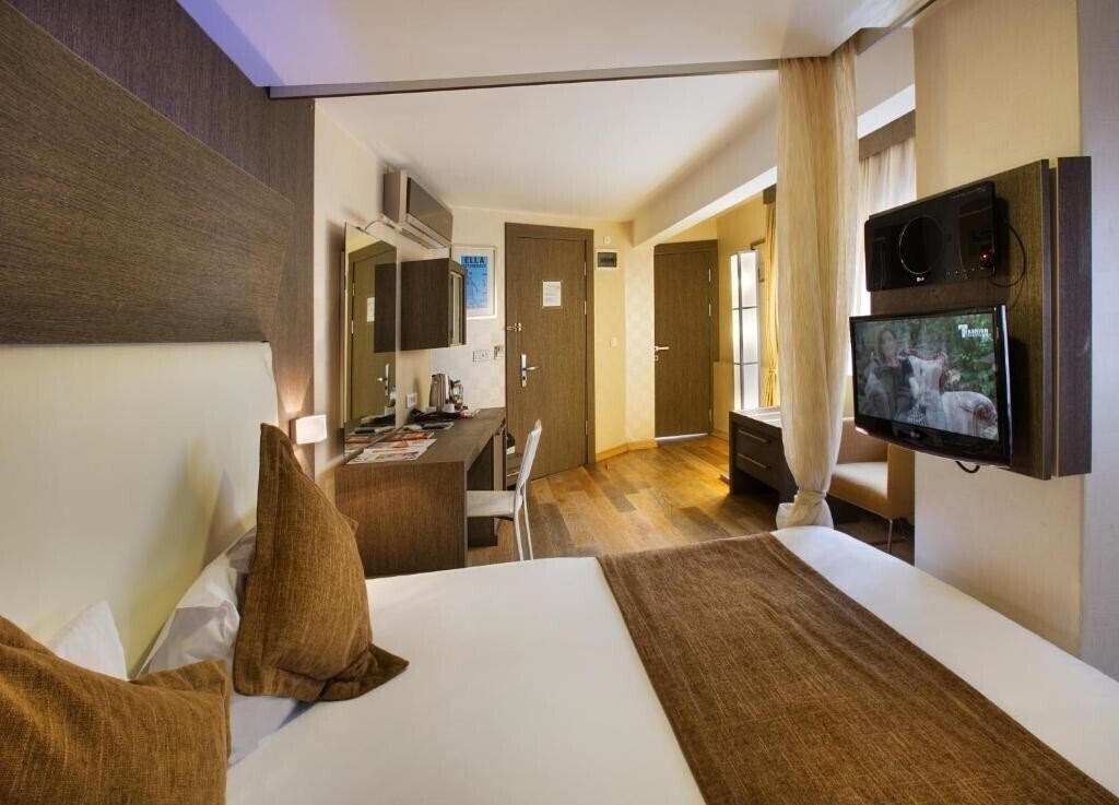 Вид Jazz Hotel Nisantasi 4*