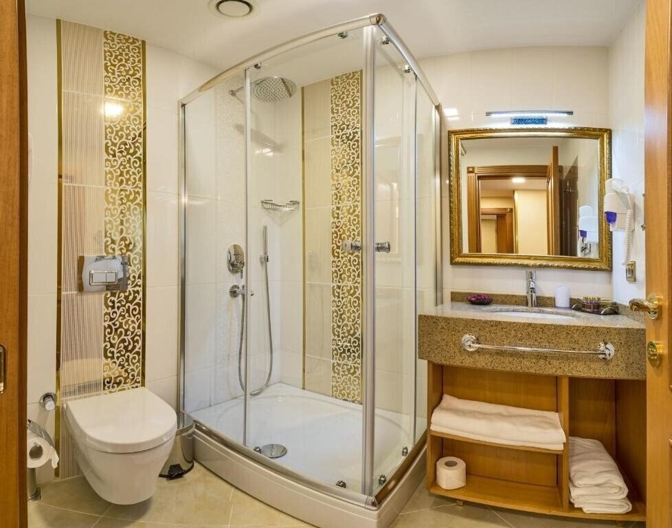 Вид Aprilis Gold Hotel 4*