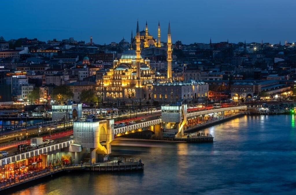 Отель Momento Golden Horn Hotel 4*