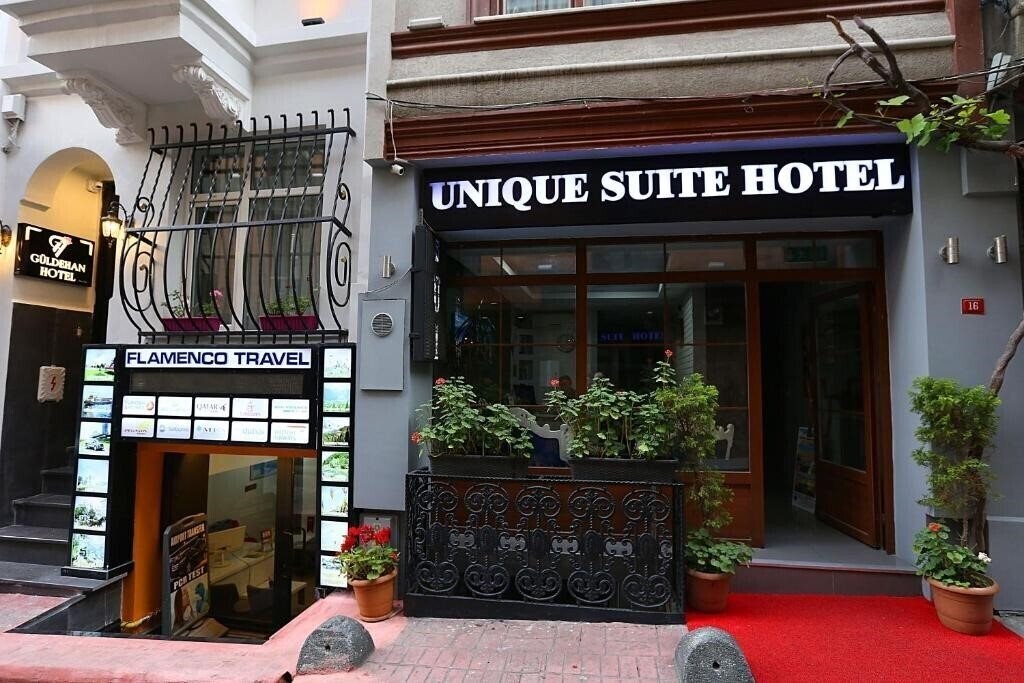 Панорама Unique Suite 3*