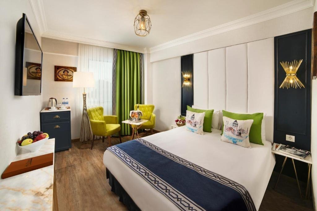 Территория Ephesus Hotel 3*