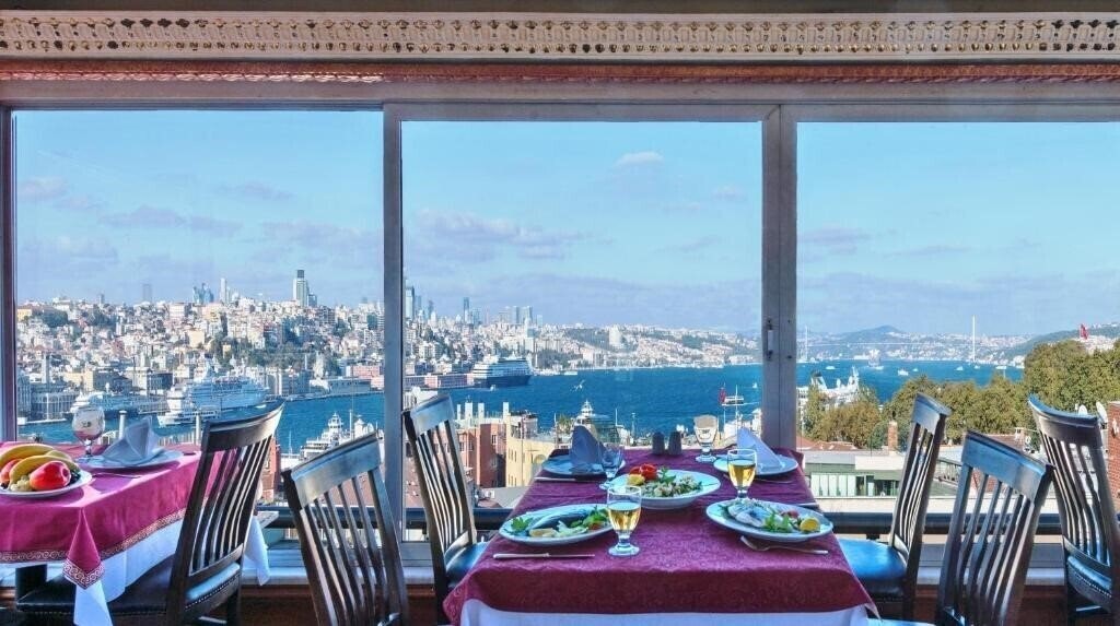 Панорама Golden Horn Hotel (ex. Golden Horn Sirkeci, The Golden Horn Sirkeci) 4*