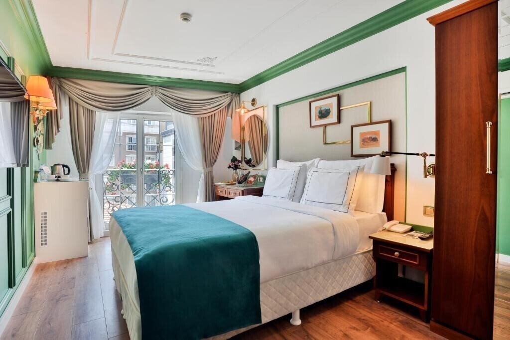 Апартаменты Orient Express Hotel 4*