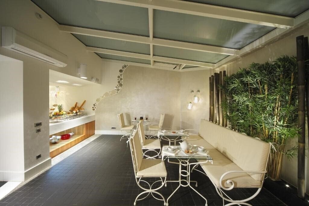 Территория Biz Cevahir Hotel Sultanahmet (ex. Biz Cevahir Sultanahmet, Biz Cevahir Hotel) 4*