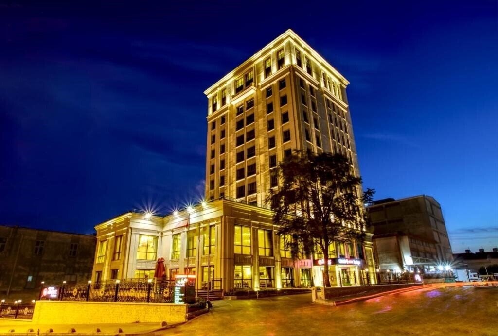 Готель Grand Makel Hotel 4*