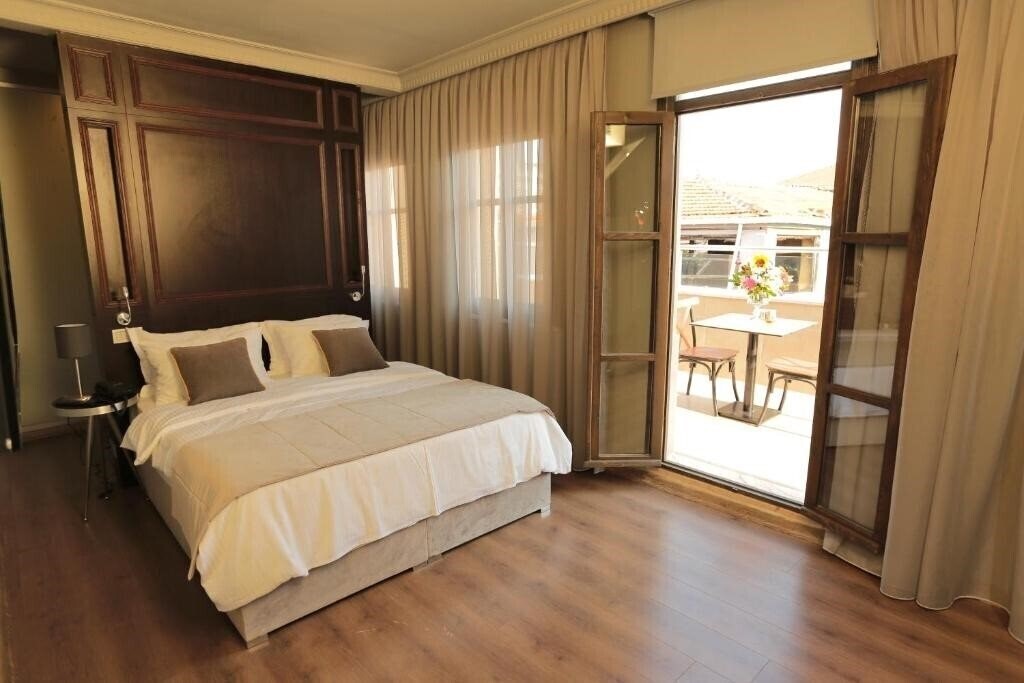 Фото Ferman Pera Hotel Beyoglu (ex. Ferman Pera Boutique) 3*