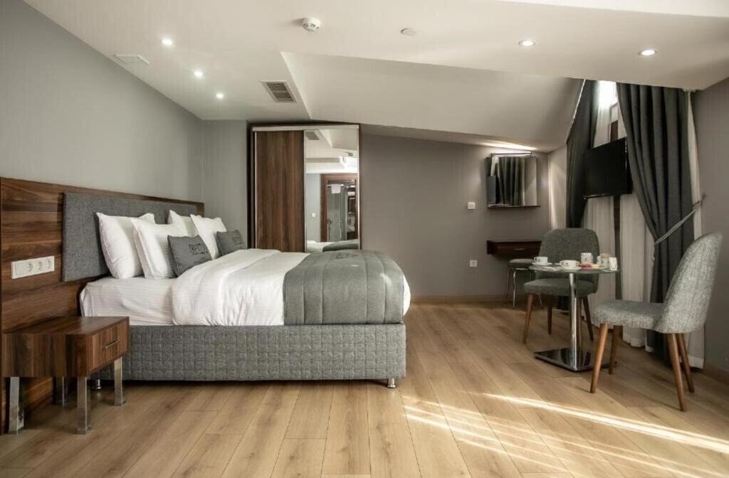 Панорама Beyzas Hotels & Suites (ex. Beyzas Suites Hotel, Beyzas Boutique Hotels & Suites, Beyzas Hotel) 3*