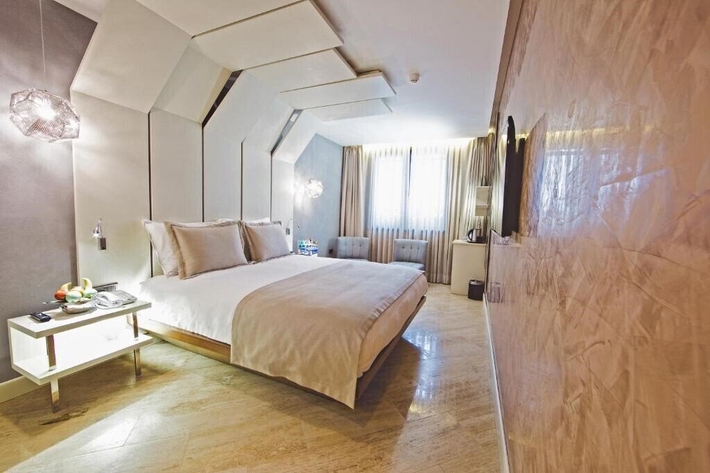 Панорама Maroon Hotel Pera 3*