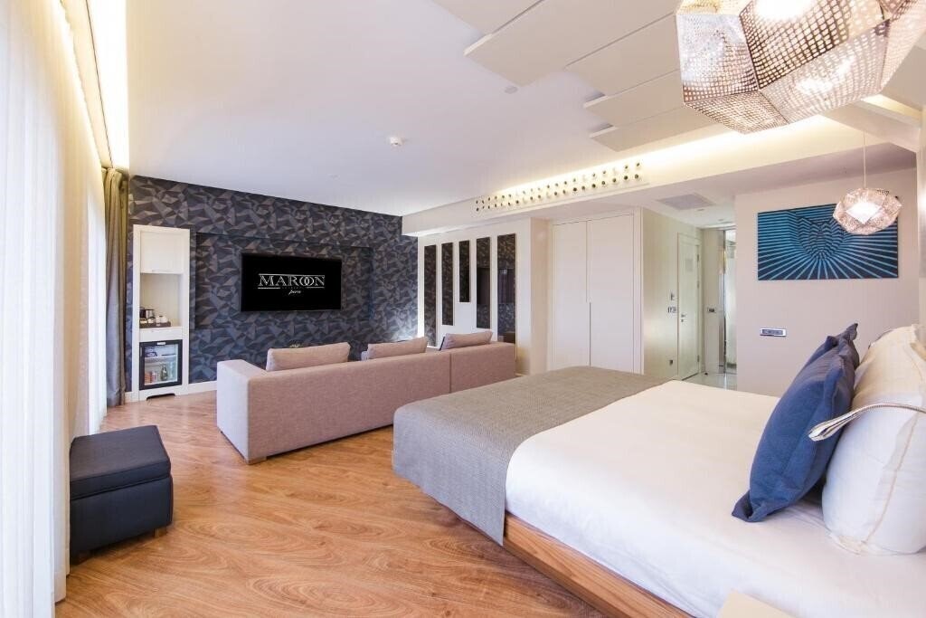 Фото Maroon Hotel Pera (ex. Maroon Pera Hotel, Maroon Hotels Pera) 3*