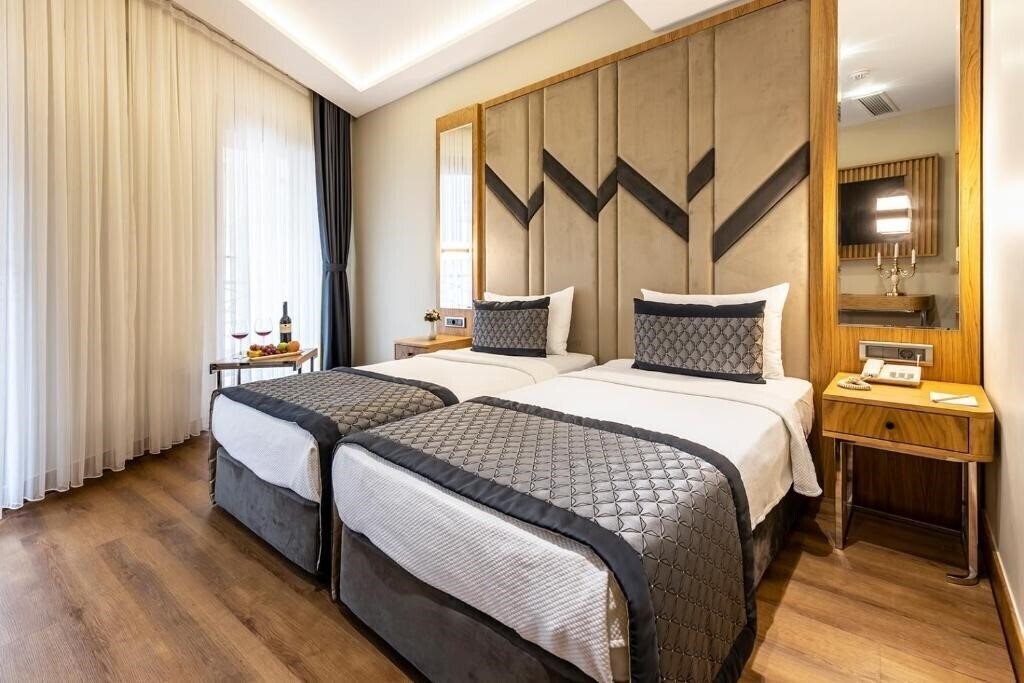 Картинка New Port Sultanahmet 3*
