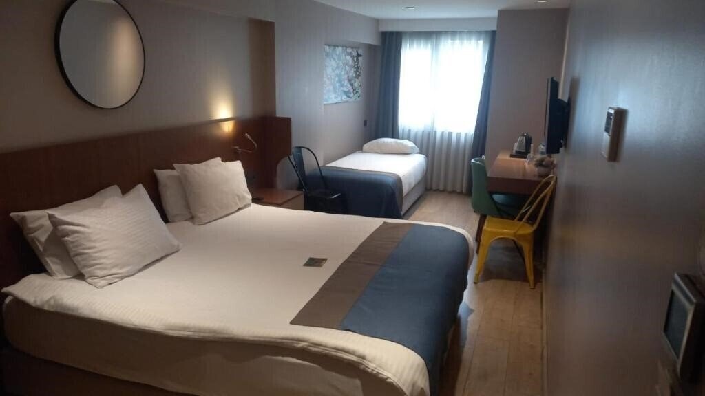 Панорама Redmont Hotel 3*