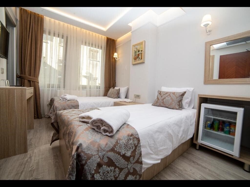 Территория HHK Hotel Downtown (ex. HHK Downtown Hotel) 4*