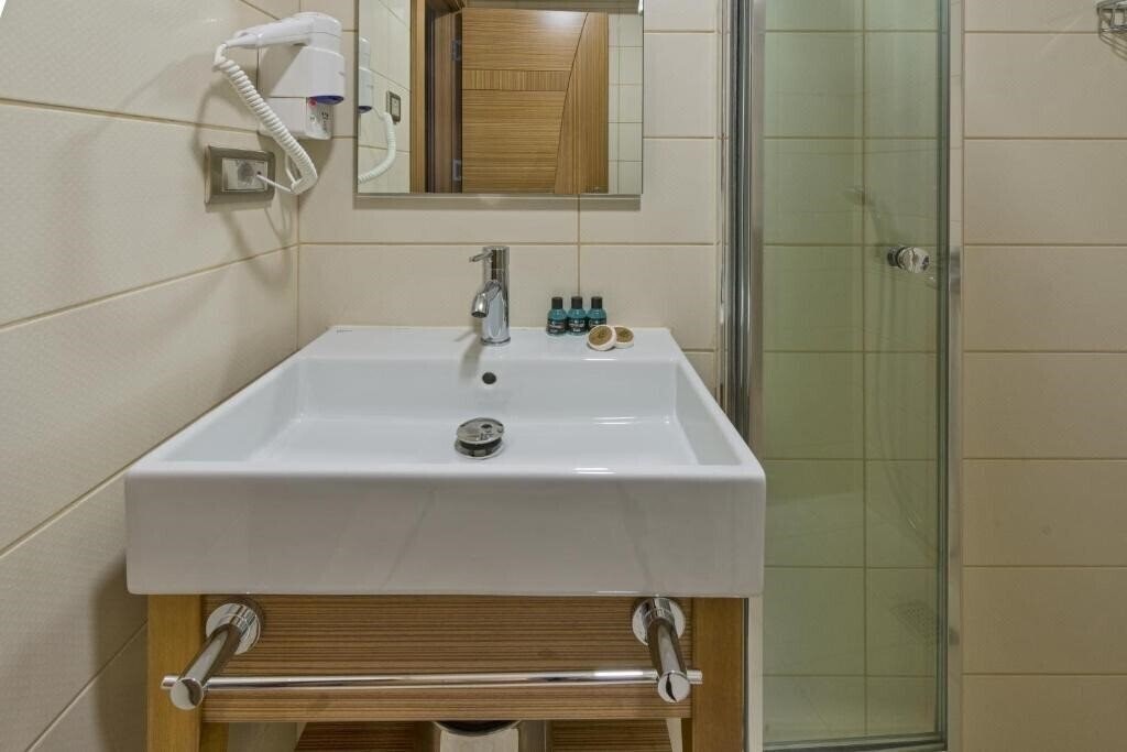 Вид Floransa City Hotel 3*