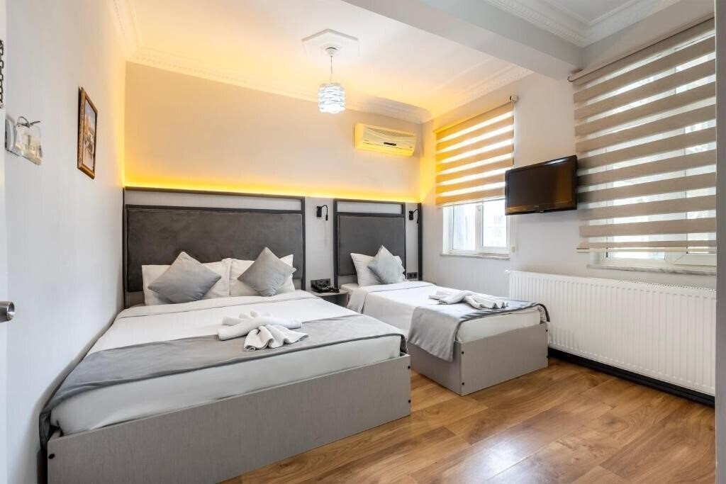 Панорама Taksim Trust Hotel 3*