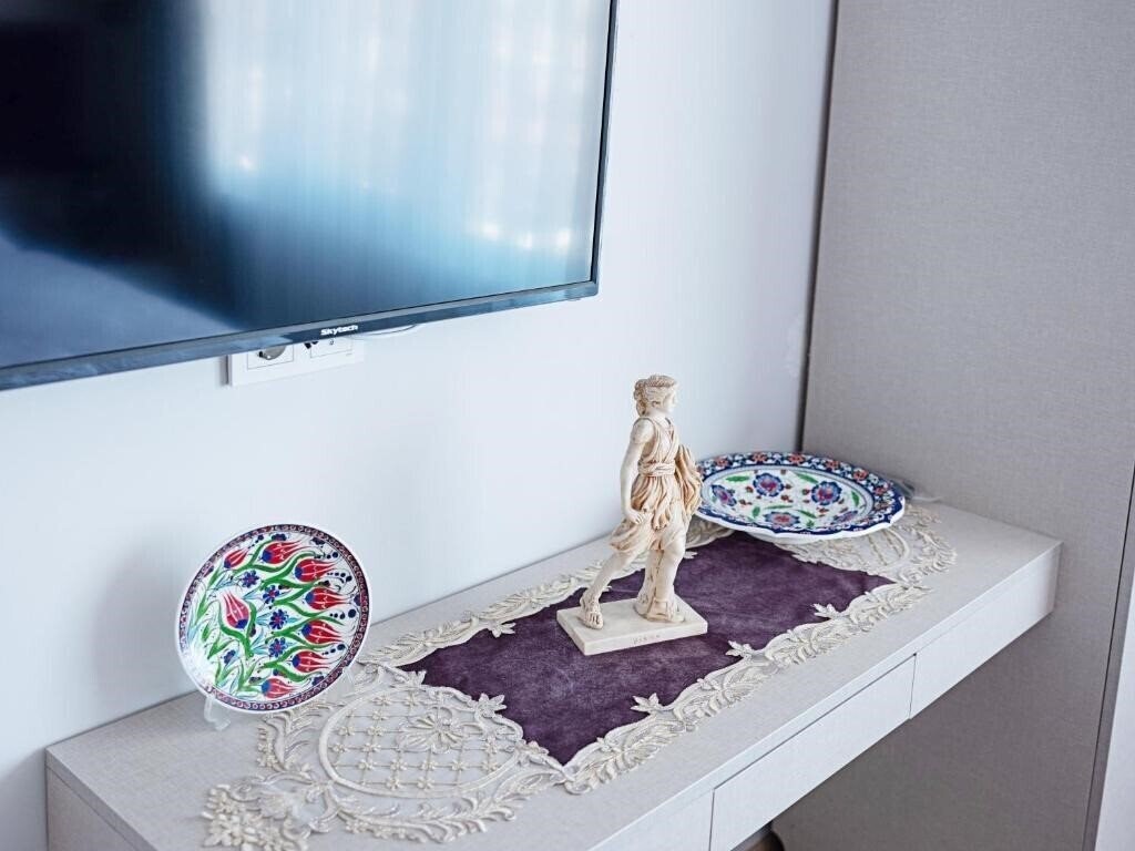 Вид The Lola Hotel 3*