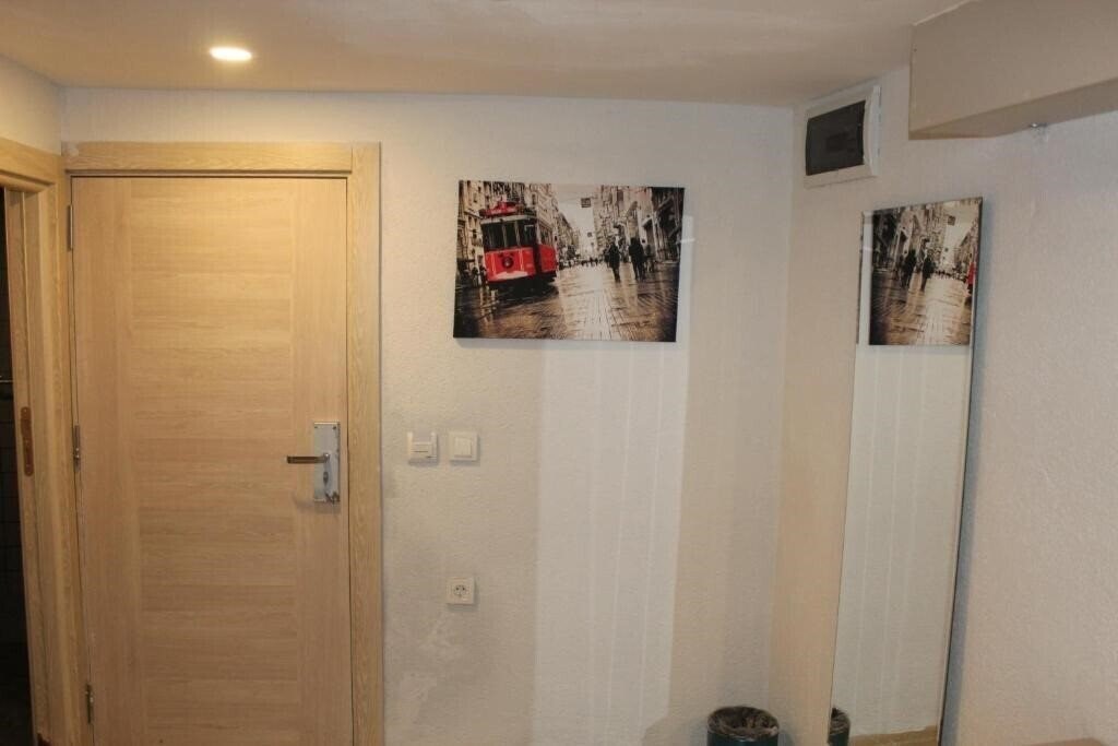 Територія The Lola Hotel 3*