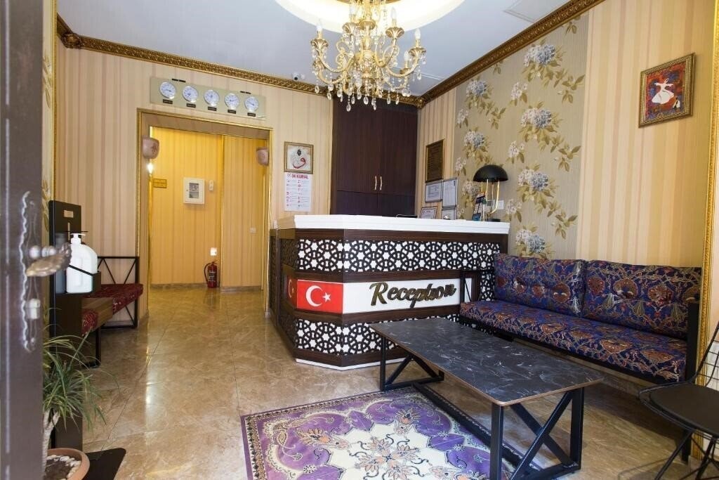 Вид Hotel Queens Land (ex. Queensland) 4*