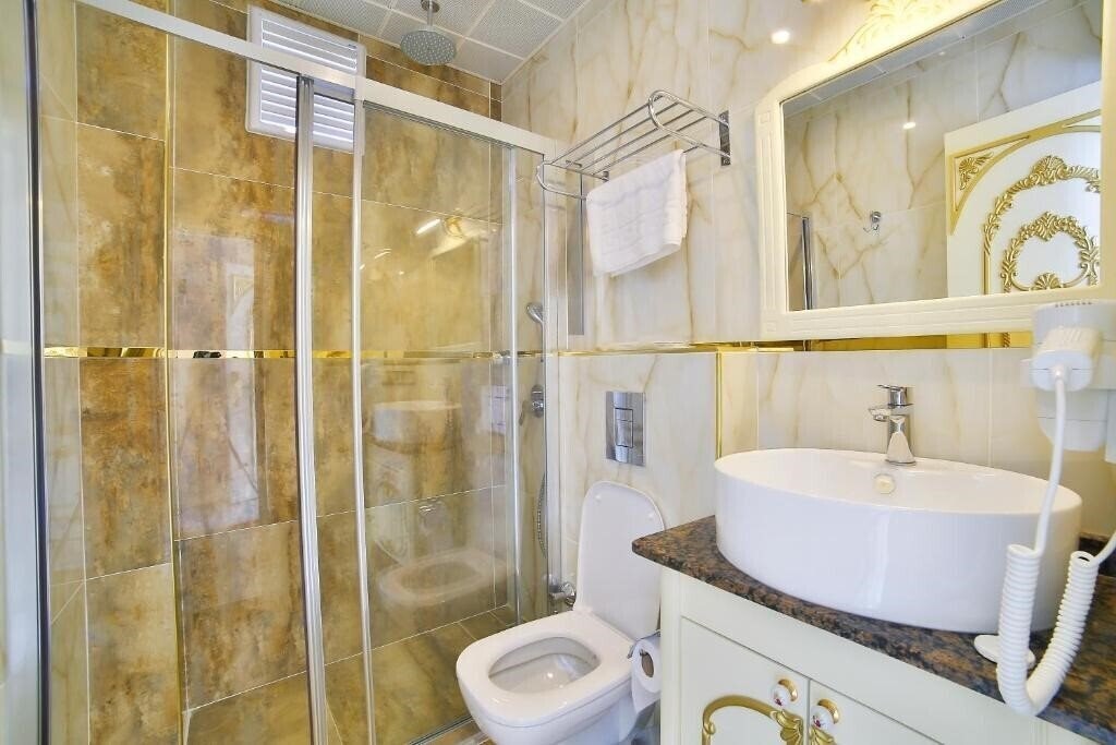 Панорама Nayla Palace Hotel 3*