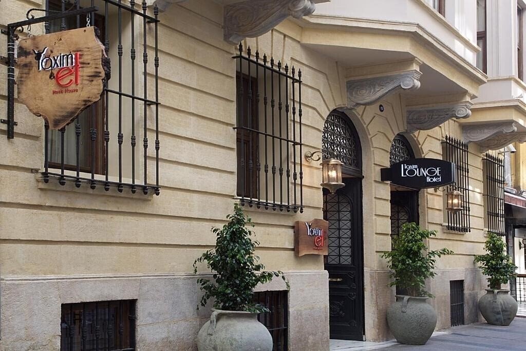 Панорама Taxim Lounge Hotel 4*