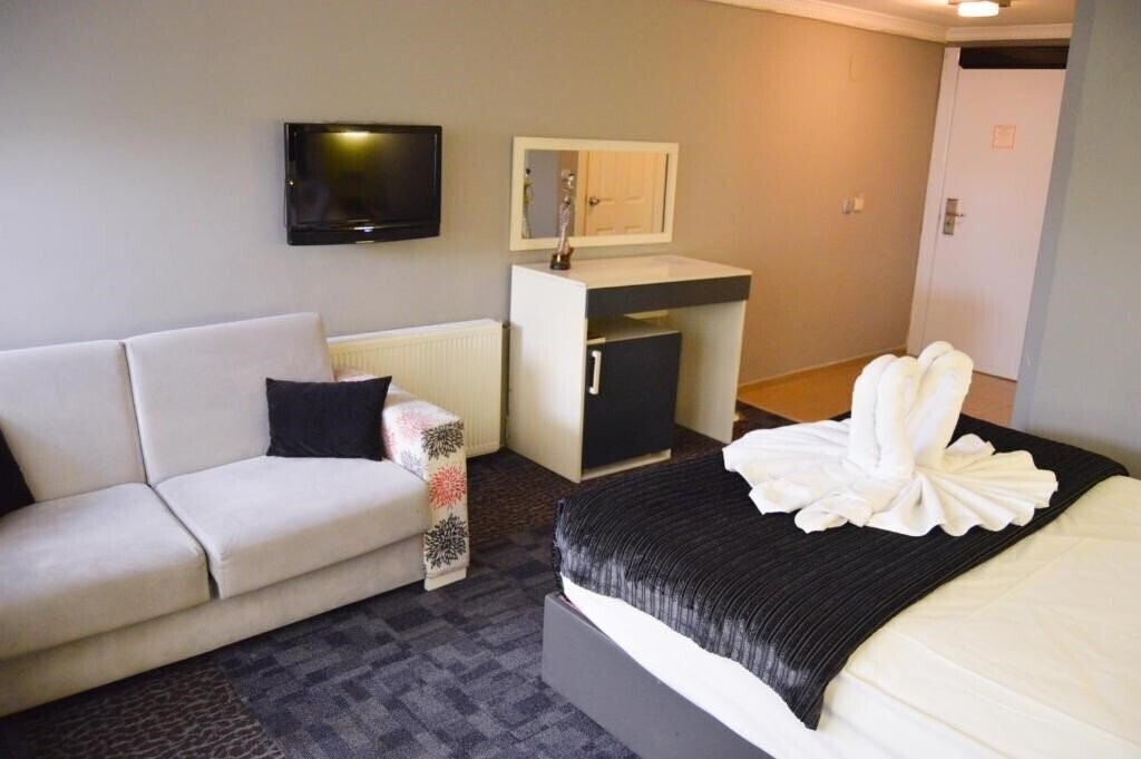 Апартаменти Comfort Downtown Istanbul (ex. Comfort Life Hotel) 4*