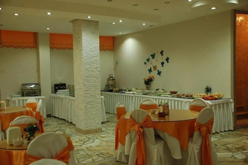 Панорама Hotel Ozyavuz (ex. Otel Oz Yavuz, Ozyavuz Hotel) 3*