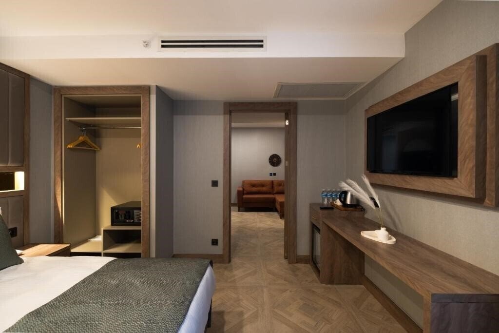 Панорама Buke Hotel Bomonti 4*